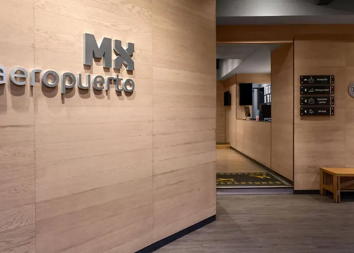 Hotel Mx Aeropuerto Cdmx, Trademark Collection By Wyndham